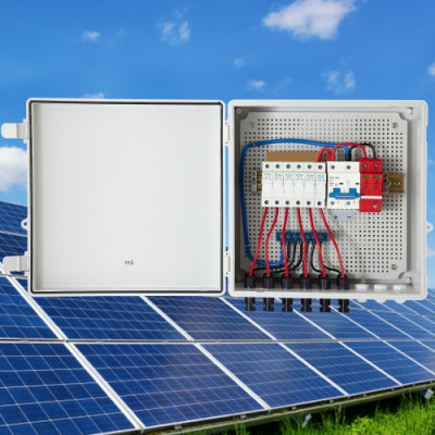 Caja Combinadora PV 15A 6 Circuitos Plástico IP65 para Kit de Panel Solar