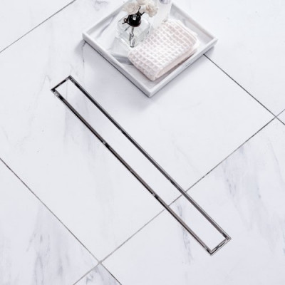 VEVOR Sifón de Suelo 609x70 mm Desagüe de Ducha Italiano Lineal con Tapa para Inserción en Azulejos Filtro de Pelo de Acero Inoxidable 304 Cepillado Desagüe de Suelo Rectangular con Patas, Plata